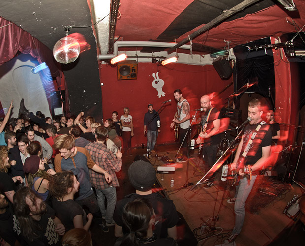 11. November – Scheissediebullen Punk – White Rabbit Freiburg