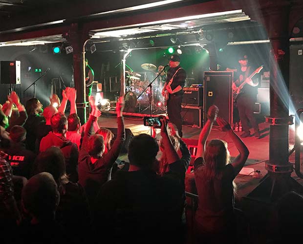 28. Februar – Alien Ant Farm Alternative – Crash Freiburg
