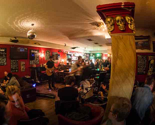 06.September – Jawknee Punk/Akustik– Leo Bar Freiburg
