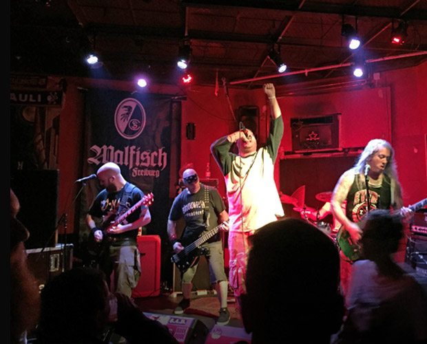 Sworn Enemy Hardcore – Walfisch Freiburg