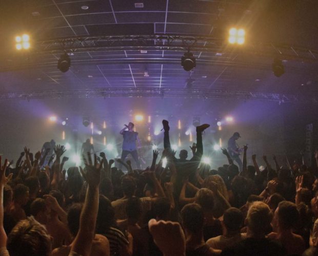 Artikel Amplifier Magazin - Goodbye WEAR I BELONG